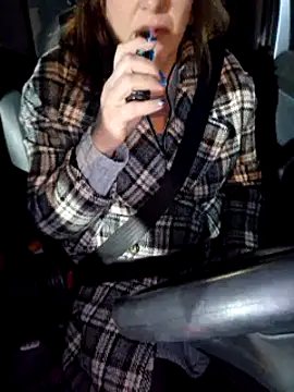 Snapshot of Mara-24 chatting on 5, 1, 2025 Mara-24 online show from 5, 1, 2025