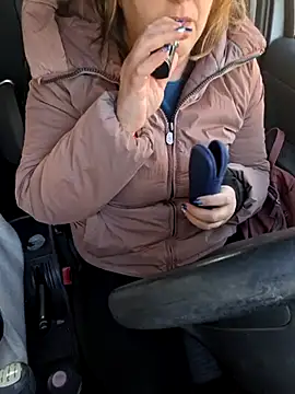 Snapshot of Mara-24 chatting on 14, 2, 2025 Mara-24 online show from 14, 2, 2025