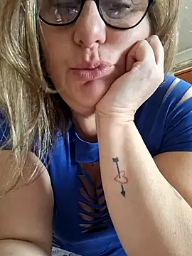 Snapshot of Mara-24 chatting on 25, 2, 2025 Mara-24 online show from 25, 2, 2025