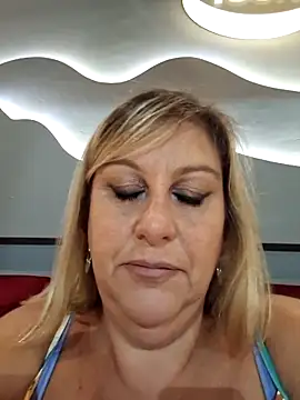 Snapshot of Mara-24 chatting on 10, 9, 2025 Mara-24 online show from 10, 9, 2025