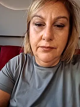 Snapshot of Mara-24 chatting on 7, 11, 2025 Mara-24 online show from 7, 11, 2025