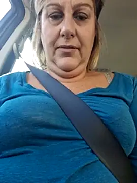 Snapshot of Mara-24 chatting on 12, 11, 2025 Mara-24 online show from 12, 11, 2025