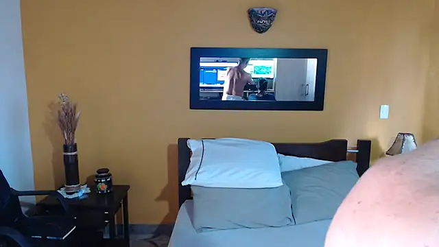 SaraandJuanDP online show from 23, 2, 2025