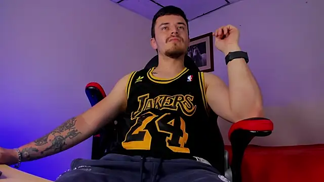 Snapshot of james_connor2 chatting on 25, 1, 2025 james connor2 online show from 25, 1, 2025