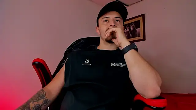 Snapshot of james_connor2 chatting on 18, 2, 2025 james connor2 online show from 18, 2, 2025