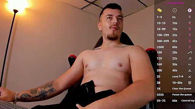 Snapshot of james_connor2 chatting on 19, 3, 2025 james connor2 online show from 19, 3, 2025