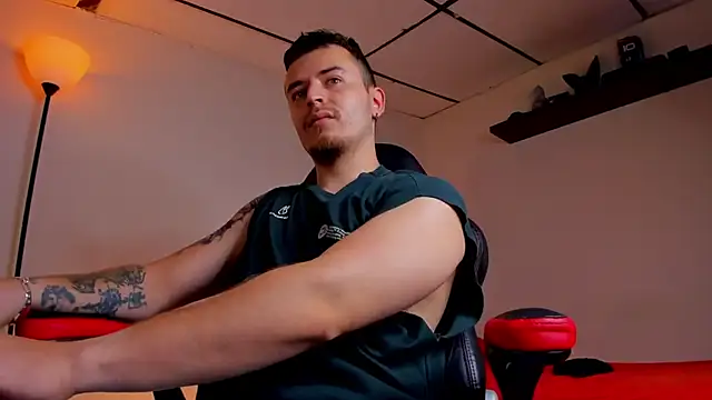 Snapshot of james_connor2 chatting on 14, 9, 2025 james connor2 online show from 14, 9, 2025