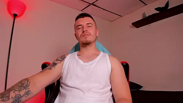 Snapshot of james_connor2 chatting on 26, 10, 2025 james connor2 online show from 26, 10, 2025