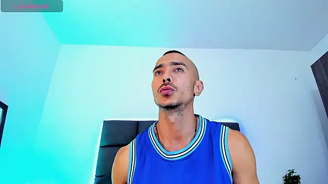 steven hott8 online show from 16, 11, 2025