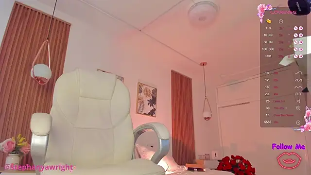 TiffanyWright online show from 21, 1, 2025