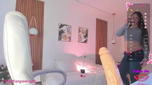 TiffanyWright online show from 23, 1, 2025