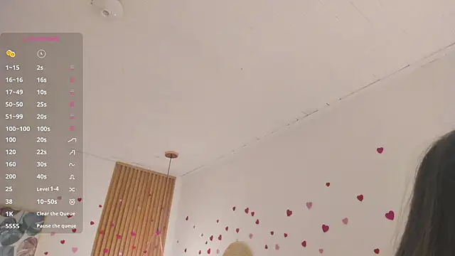 TiffanyWright online show from 17, 4, 2026