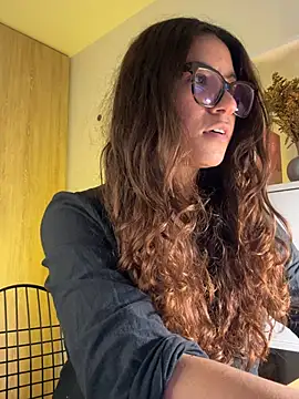 ValeriEvan online show from 8, 4, 2026