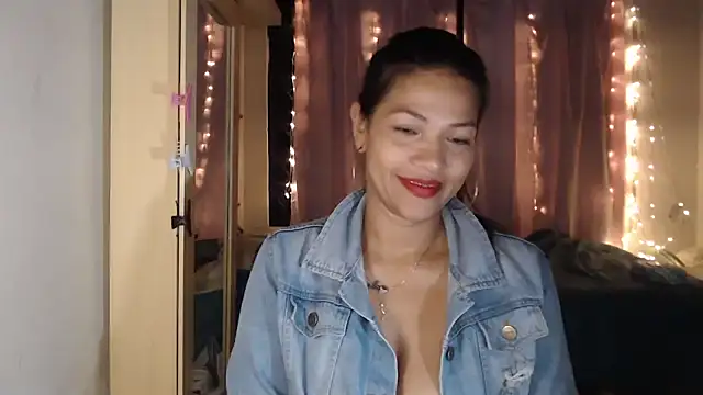 makennaa  online show from 12, 9, 2025