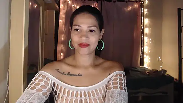 makennaa  online show from 25, 9, 2025