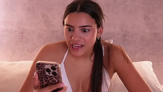 Nicky and Blake online show from 28, 10, 2025