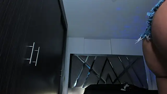 samaay07  online show from 6, 12, 2024