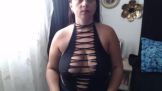 Snapshot of TatianaMonteross chatting on 30, 3, 2026 TatianaMonteross online show from 30, 3, 2026