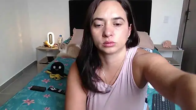 Snapshot of TatianaMonteross chatting on 20, 4, 2026 TatianaMonteross online show from 20, 4, 2026