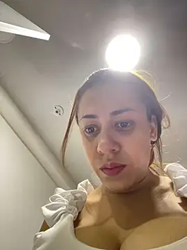 AnnbellaRosse online show from 15, 2, 2025