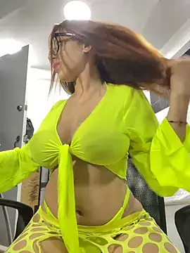 AnnbellaRosse online show from 5, 3, 2025