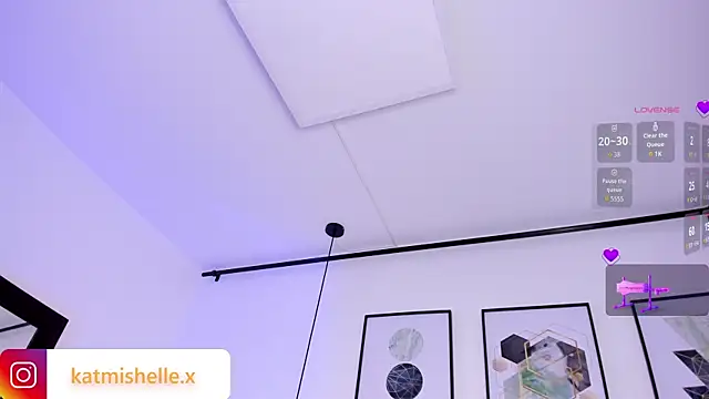  mishelle online show from 11, 4, 2026