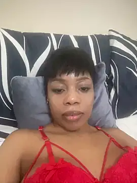 Snapshot of NAUGHTYSHALOTXX chatting on 4, 8, 2026 NAUGHTYSHALOTXX online show from 4, 8, 2026