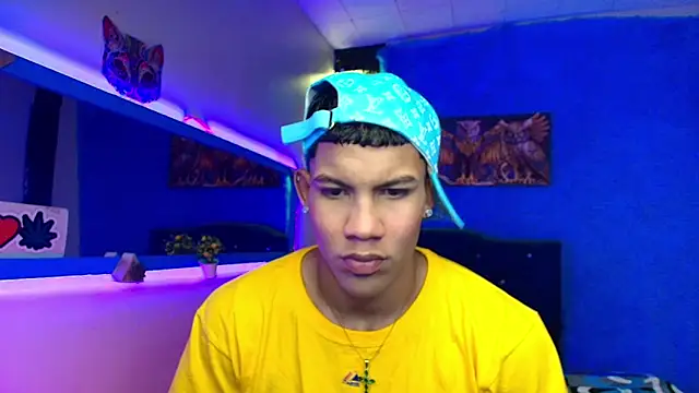 Damian latinxxx online show from 27, 1, 2025