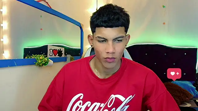 Damian latinxxx online show from 9, 2, 2025