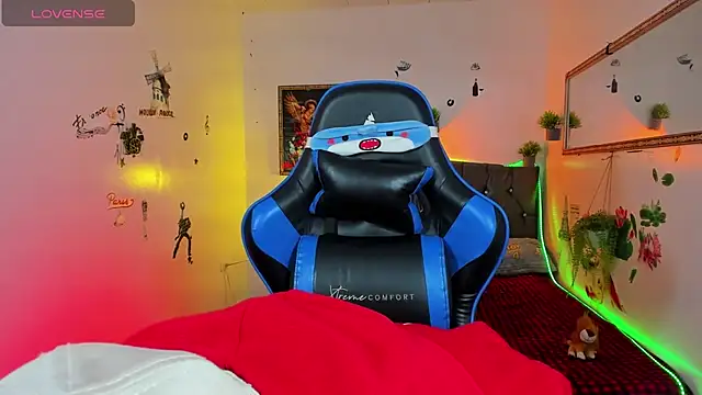 Damian latinxxx online show from 5, 10, 2025