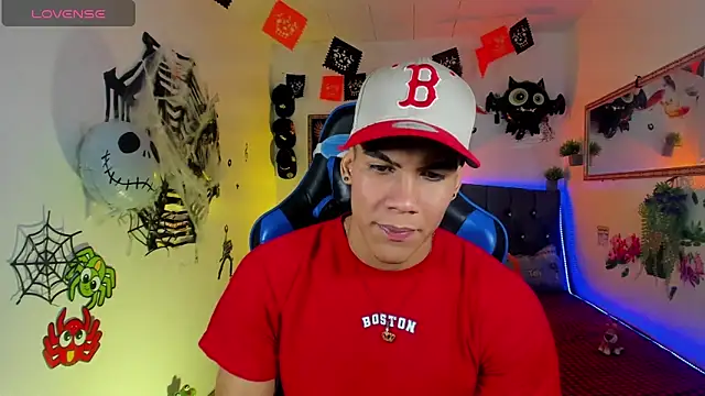 Damian latinxxx online show from 10, 10, 2025