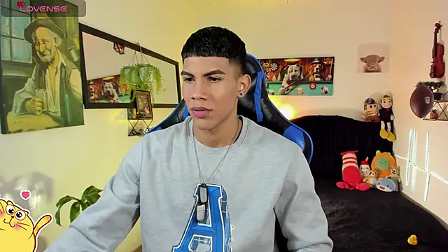 Damian latinxxx online show from 31, 3, 2026