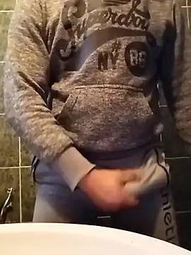 Snapshot of franko1987 chatting on 12, 1, 2025 franko1987 online show from 12, 1, 2025