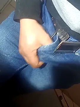 Snapshot of franko1987 chatting on 10, 3, 2025 franko1987 online show from 10, 3, 2025