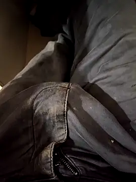 Snapshot of franko1987 chatting on 21, 12, 2025 franko1987 online show from 21, 12, 2025