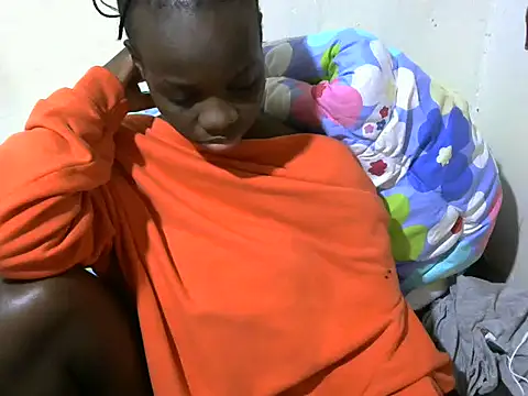 Thicky kyla online show from 18, 4, 2026