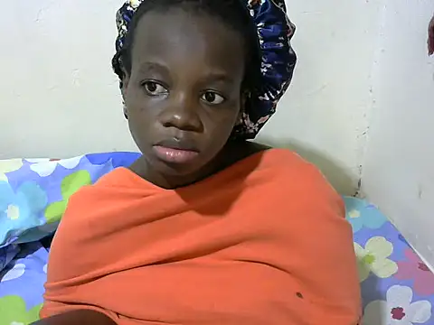Snapshot of Thicky_kyla chatting on 3, 7, 2026 Thicky kyla online show from 3, 7, 2026