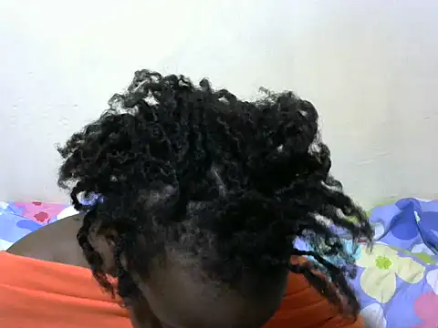 Snapshot of Thicky_kyla chatting on 5, 7, 2026 Thicky kyla online show from 5, 7, 2026