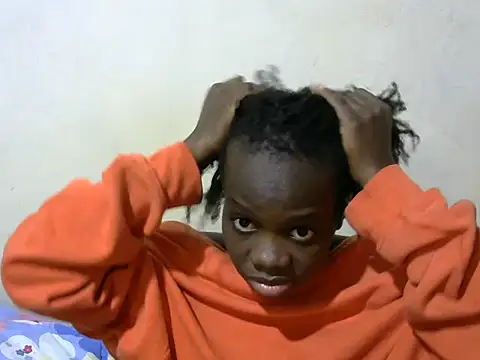 Snapshot of Thicky_kyla chatting on 9, 7, 2026 Thicky kyla online show from 9, 7, 2026