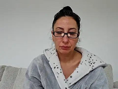 Misscorpion69 online show from 3, 2, 2026