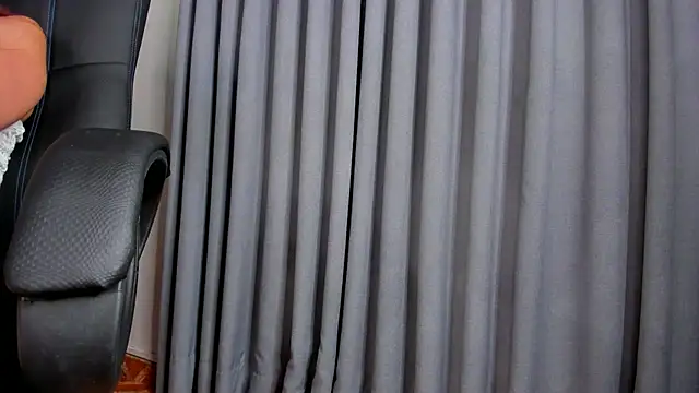 AbbyWathson online show from 20, 2, 2025