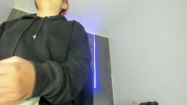 AbbyWathson online show from 25, 2, 2025