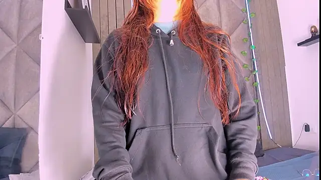 AbbyWathson online show from 3, 11, 2025