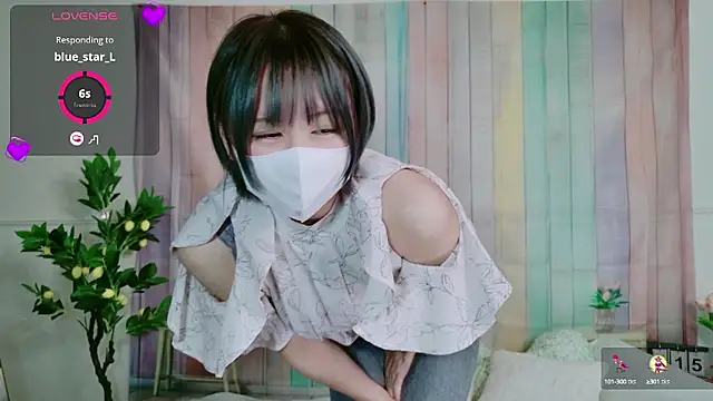 Snapshot of SERA-xx- chatting on 15, 10, 2025 SERA-xx- online show from 15, 10, 2025