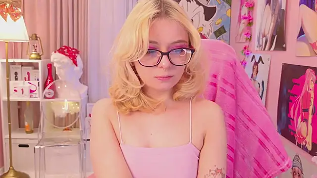 Coconut Mia online show from 18, 12, 2024