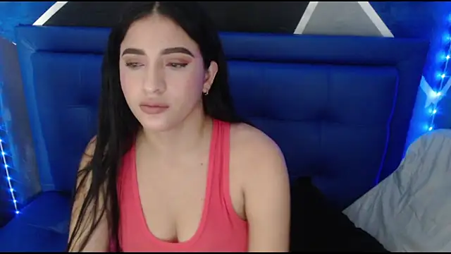 cherry modelx  online show from 2, 10, 2025