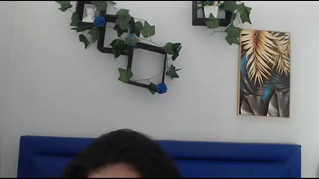 cherry modelx  online show from 11, 11, 2025