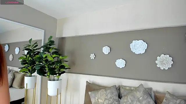 AylinMillerxs online show from 10, 9, 2025