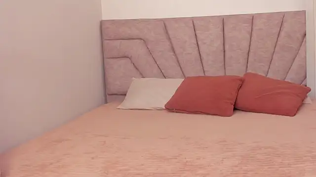 SavannahWildee online show from 20, 2, 2026