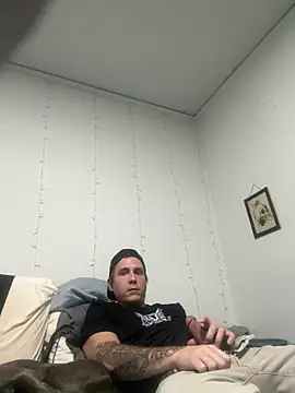 Snapshot of Lambo1991 chatting on 28, 10, 2025 Lambo1991 online show from 28, 10, 2025